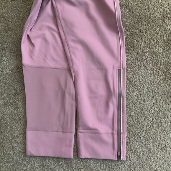 Fabletics Capri - Picture 5 of 6